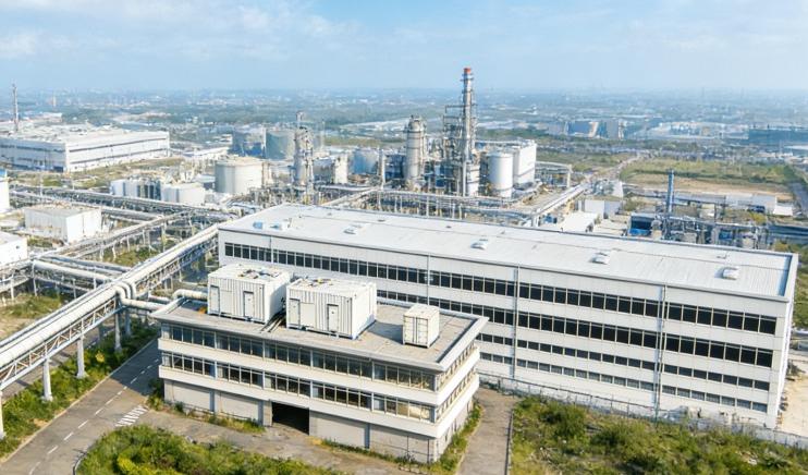 9 上海首个MW级氢燃料电池发电工程——浦江气体2兆瓦燃料电池散布式发电项目.jpeg